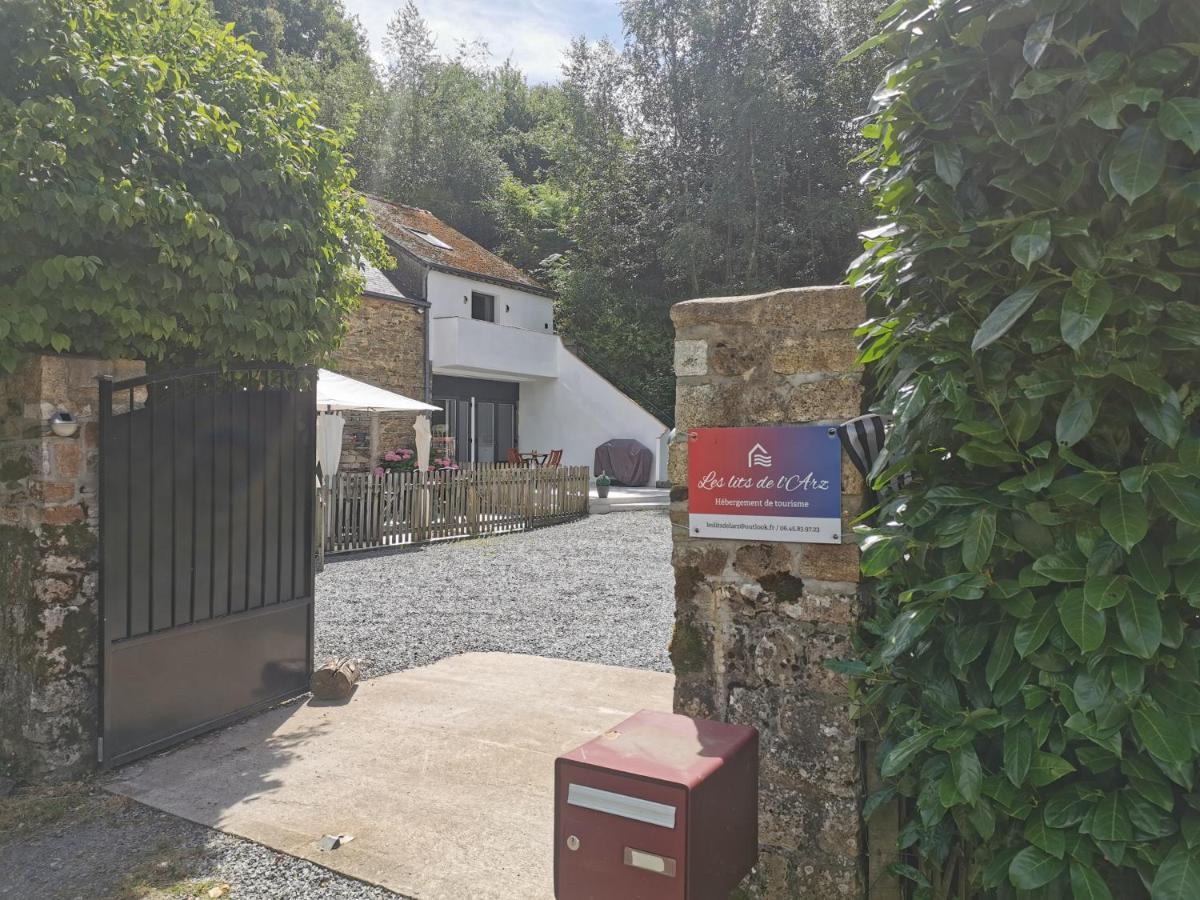 Les Lits De L'Arz Acomodação com café da manhã Malansac Exterior foto